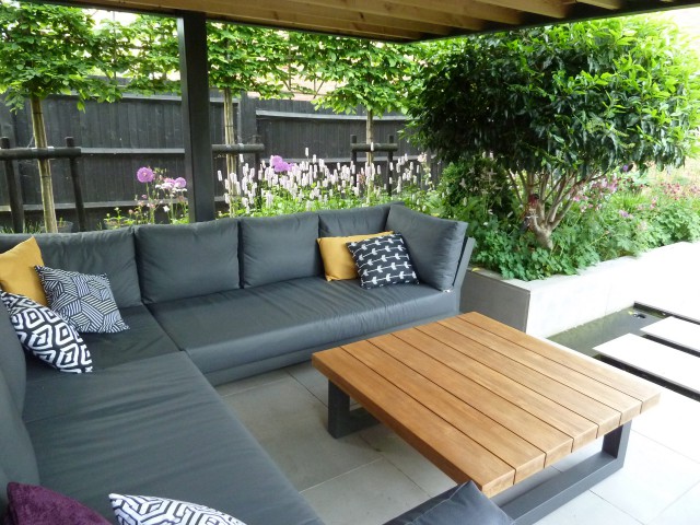 Contemporary New Build in Wiltshire 7