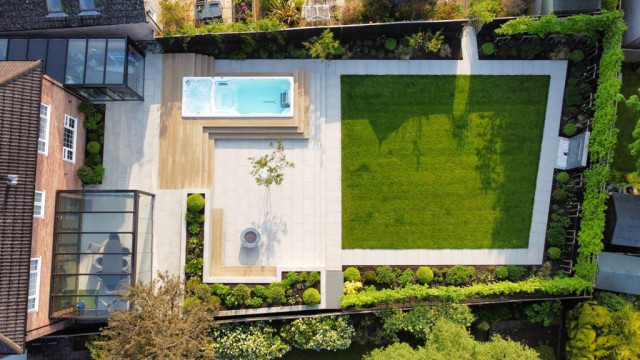 overhead view of contemporary entertaining garden in swindon