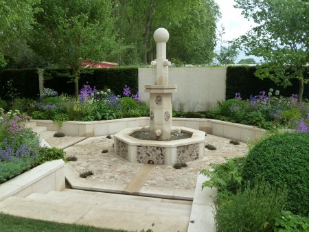 Contemporary Paradise Garden